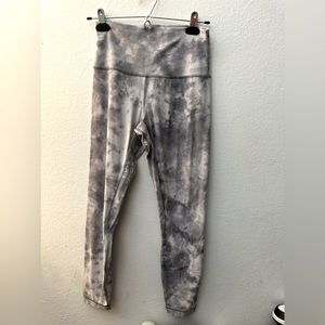 Lululemon Align - tye dye  gray and white